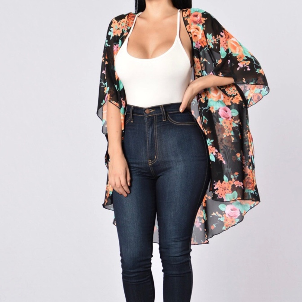 Fashion Nova All The Flowers Kimono